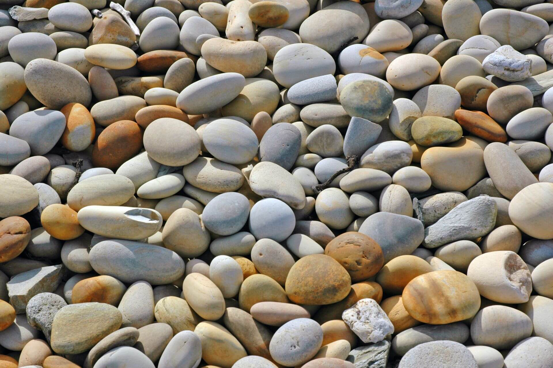 border pebbles