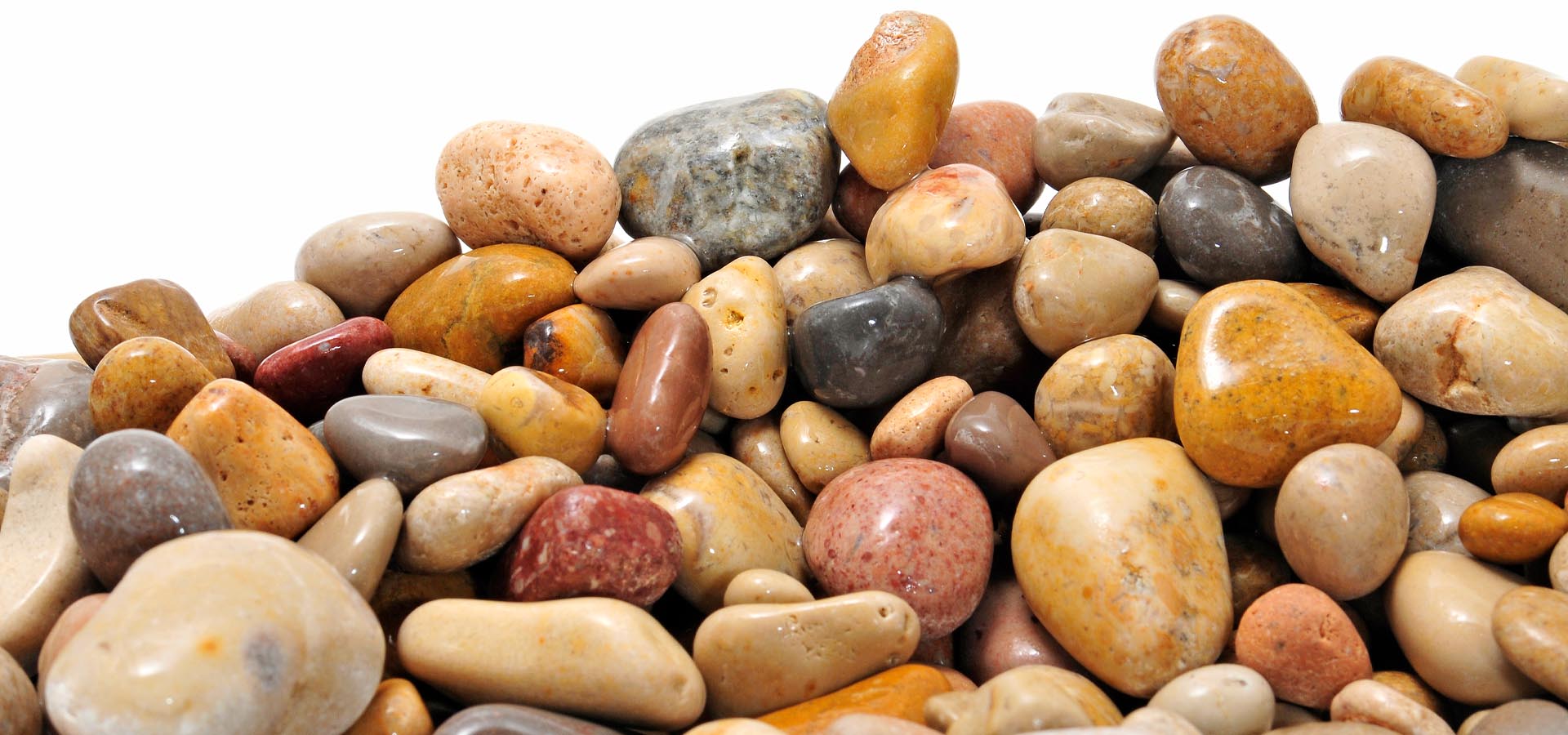 Scottish cobbles vs Scottish pebbles: What's the difference and which is best for your garden?