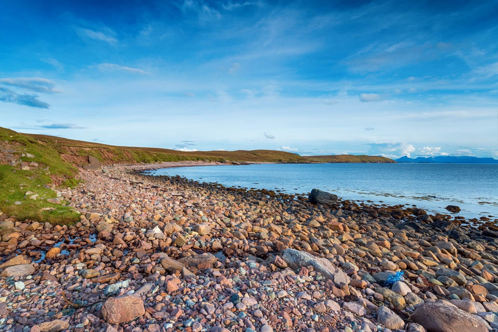 The importance of choosing the right Scottish garden pebbles